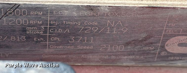 image for item ED5132 2014 Peterbilt 365 roll-off container truck