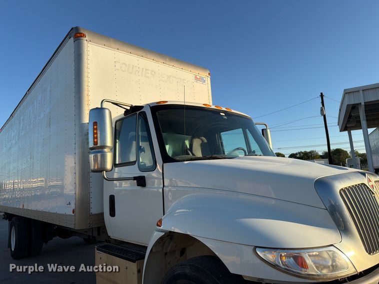 image for item ED5145 2017 International DuraStar 4300 box truck