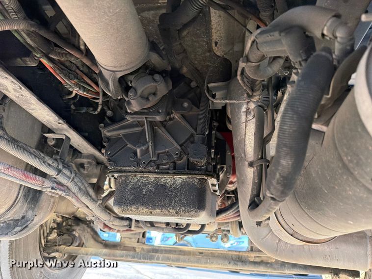 image for item ED5145 2017 International DuraStar 4300 box truck