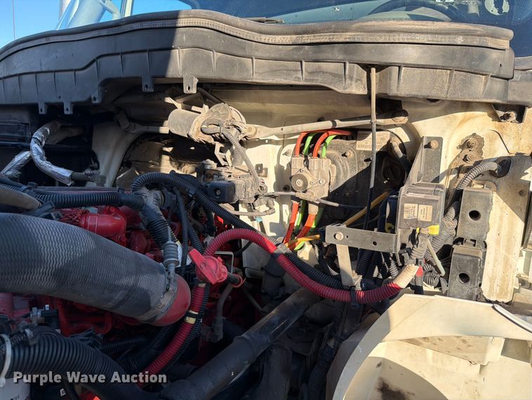 image for item ED5145 2017 International DuraStar 4300 box truck