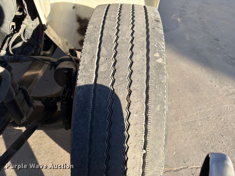 image for item ED5145 2017 International DuraStar 4300 box truck