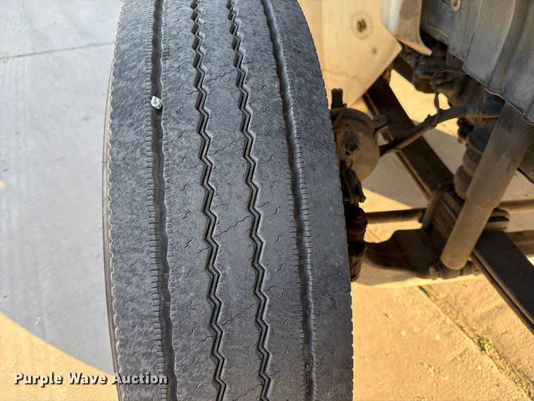 image for item ED5145 2017 International DuraStar 4300 box truck