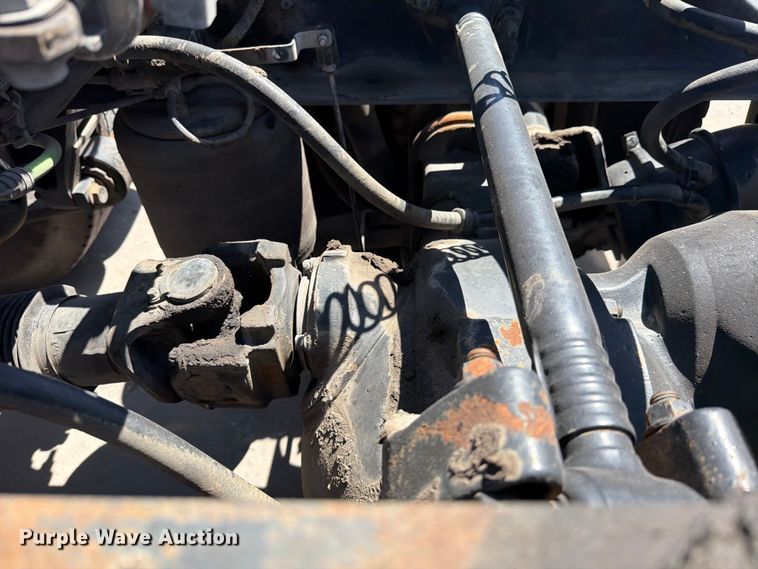 image for item ED5149 2018 International LT625 semi truck