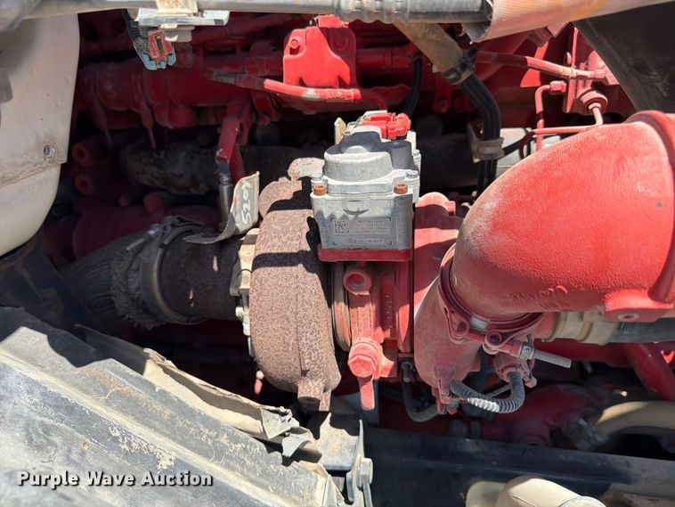 image for item ED5149 2018 International LT625 semi truck