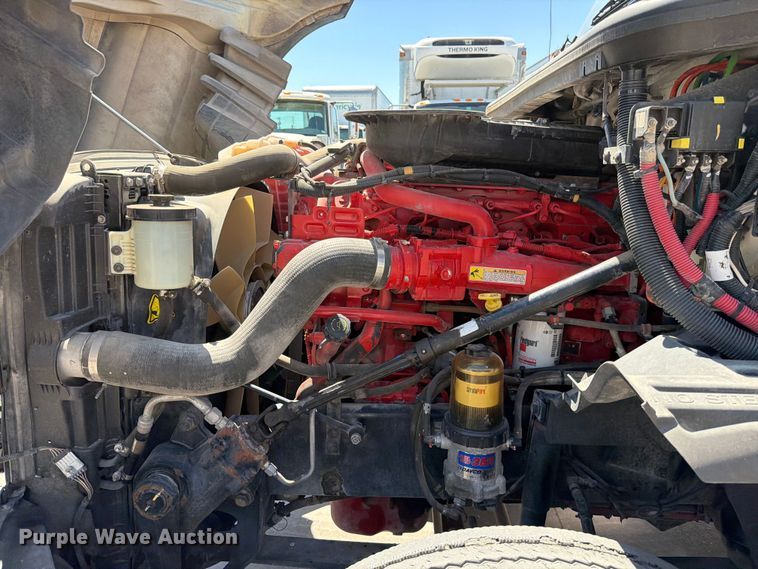 image for item ED5149 2018 International LT625 semi truck