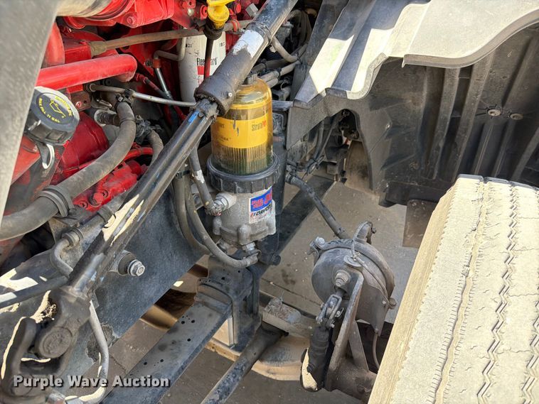 image for item ED5149 2018 International LT625 semi truck