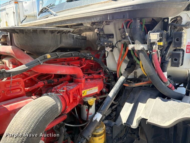 image for item ED5149 2018 International LT625 semi truck