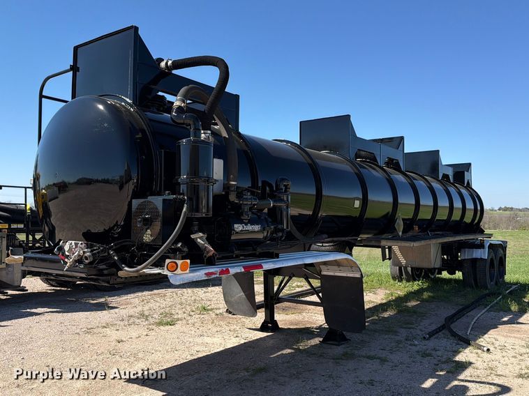 image for item ED5169 2000 Brenner Tank vacuum trailer