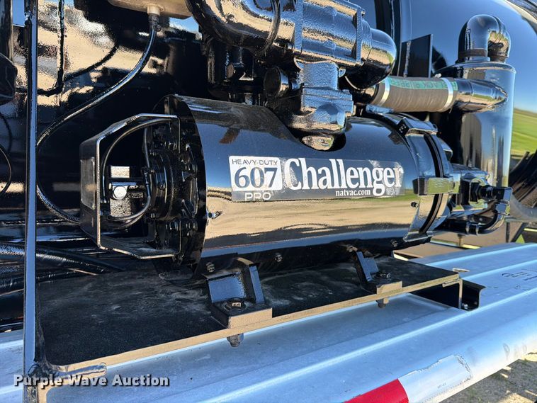 image for item ED5169 2000 Brenner Tank vacuum trailer