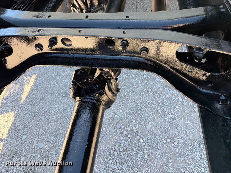 image for item ED5172 2006 International 7400 truck cab and chassis