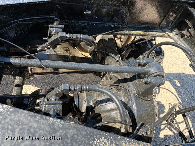 image for item ED5172 2006 International 7400 truck cab and chassis