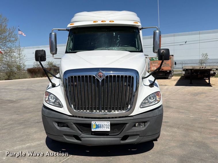 image for item ED5188 2015 International ProStar Plus semi truck
