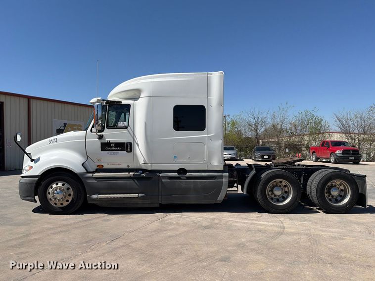 image for item ED5188 2015 International ProStar Plus semi truck