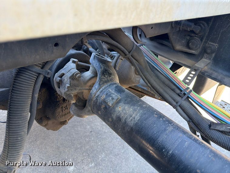 image for item ED5188 2015 International ProStar Plus semi truck