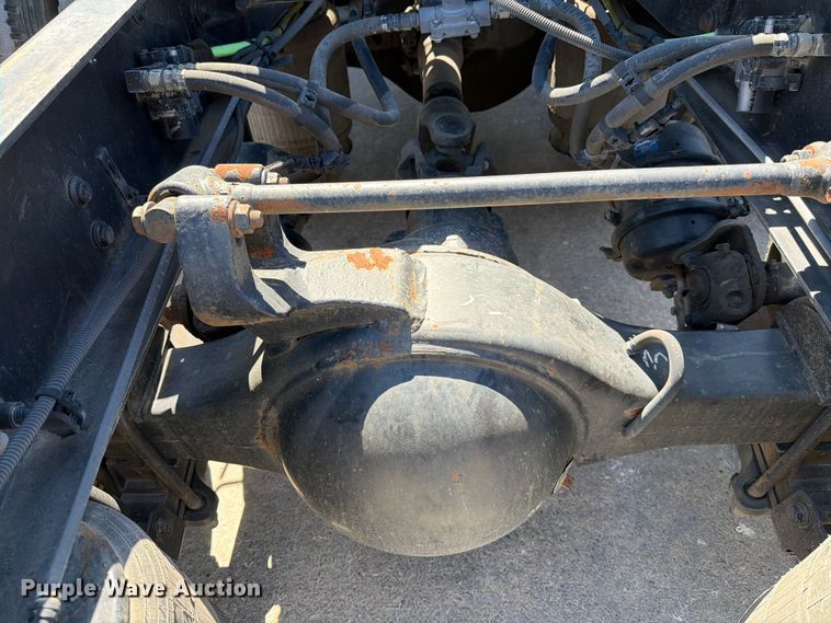 image for item ED5188 2015 International ProStar Plus semi truck