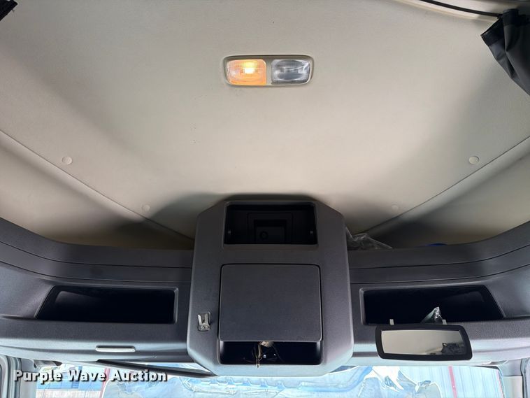 image for item ED5188 2015 International ProStar Plus semi truck