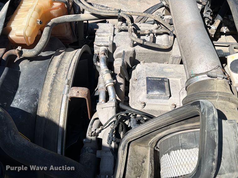 image for item ED5188 2015 International ProStar Plus semi truck