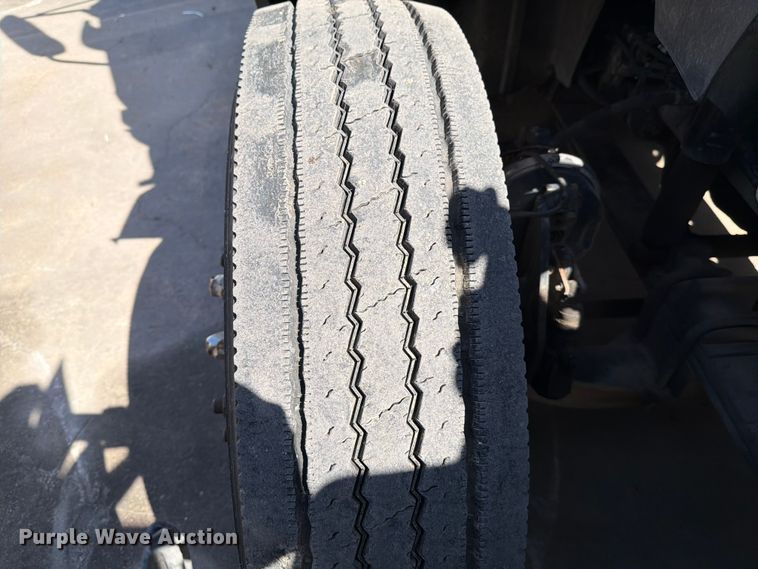 image for item ED5188 2015 International ProStar Plus semi truck