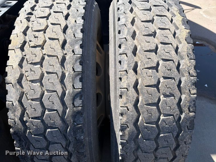 image for item ED5188 2015 International ProStar Plus semi truck