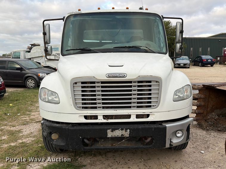 image for item ED5190 2009 Freightliner Business Class M2 roll-off container truck