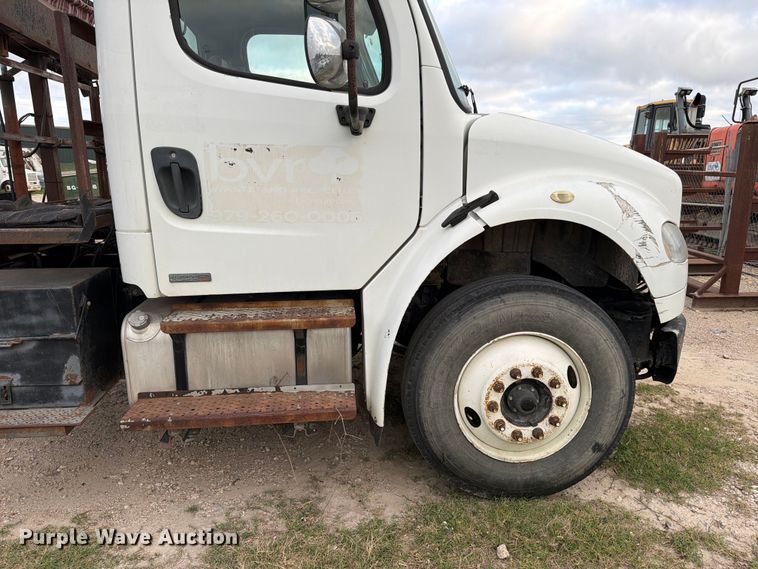 image for item ED5190 2009 Freightliner Business Class M2 roll-off container truck