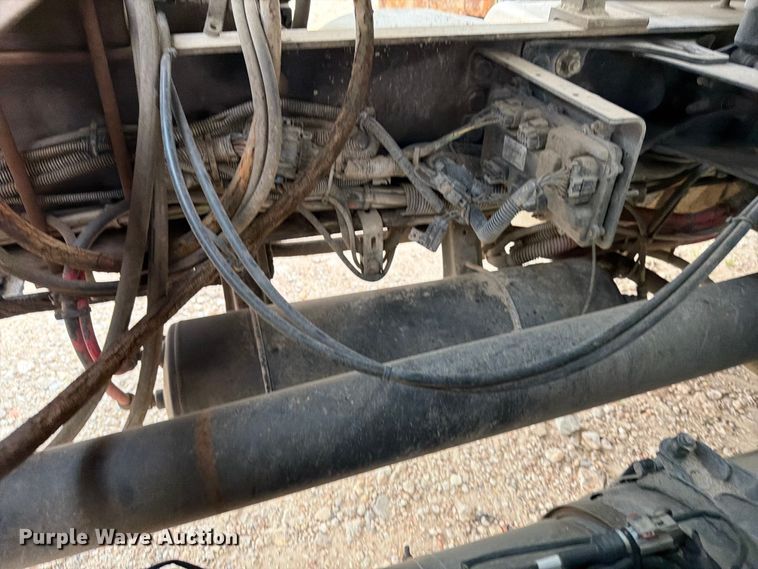 image for item ED5190 2009 Freightliner Business Class M2 roll-off container truck