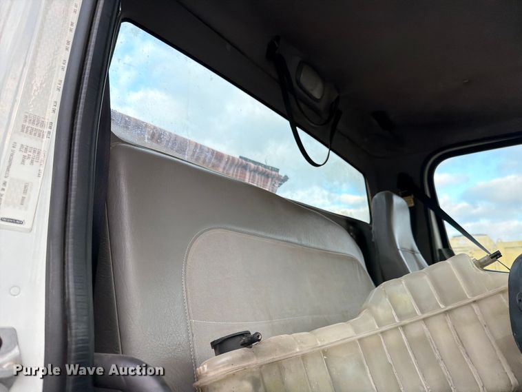 image for item ED5190 2009 Freightliner Business Class M2 roll-off container truck