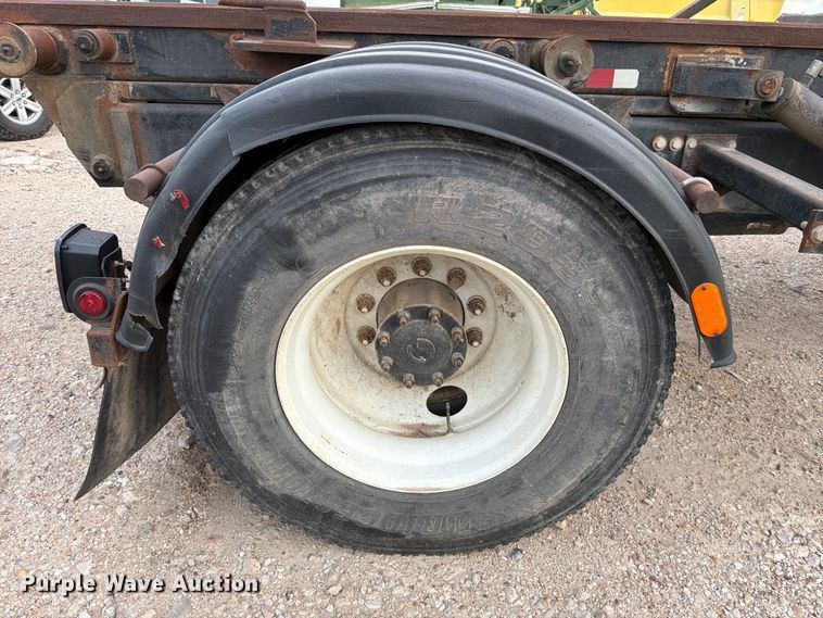 image for item ED5190 2009 Freightliner Business Class M2 roll-off container truck