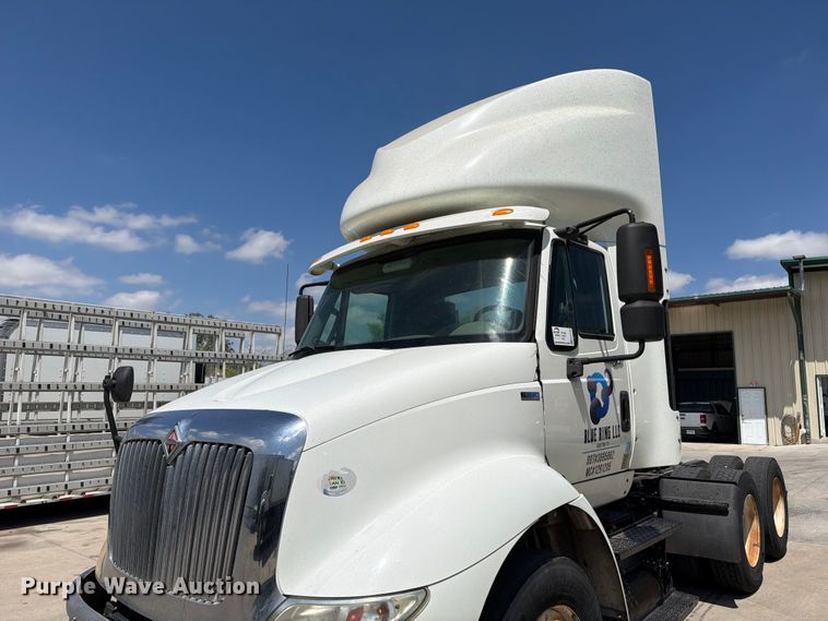 image for item ED5195 2012 International 8600 semi truck