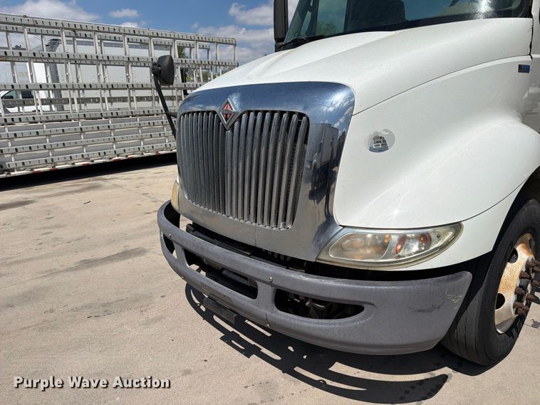 image for item ED5195 2012 International 8600 semi truck