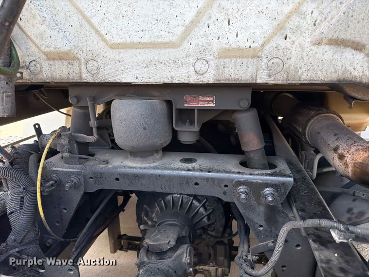 image for item ED5195 2012 International 8600 semi truck