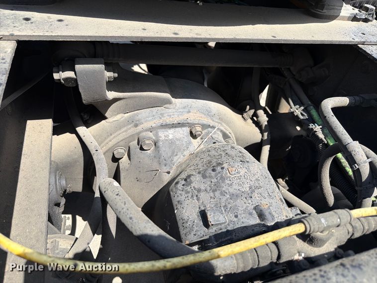 image for item ED5195 2012 International 8600 semi truck