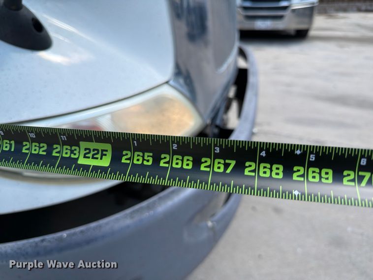 image for item ED5195 2012 International 8600 semi truck