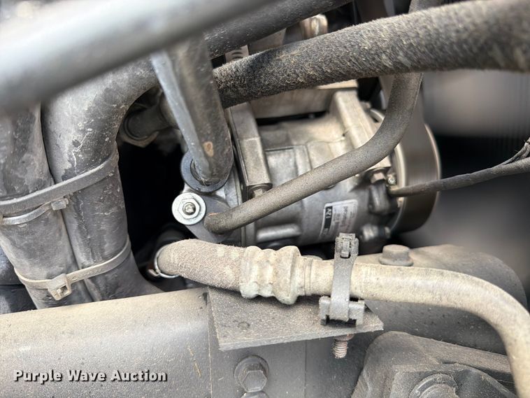 image for item ED5195 2012 International 8600 semi truck