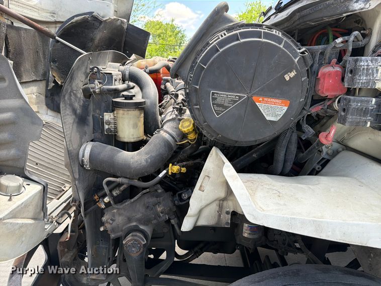 image for item ED5195 2012 International 8600 semi truck