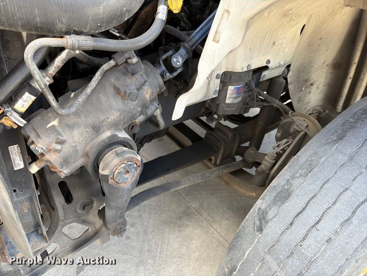 image for item ED5195 2012 International 8600 semi truck