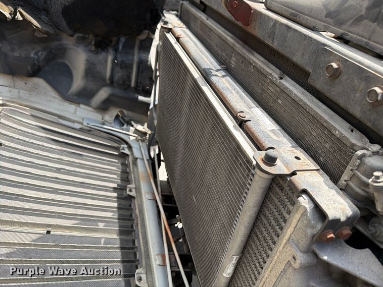 image for item ED5195 2012 International 8600 semi truck