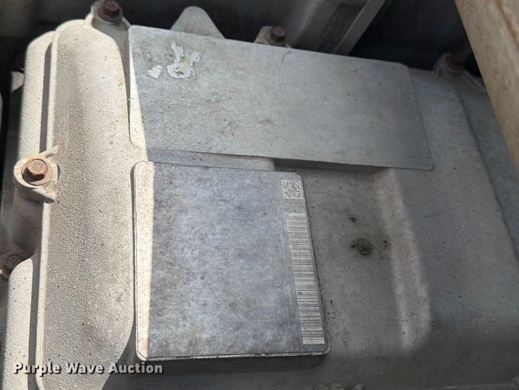 image for item ED5195 2012 International 8600 semi truck