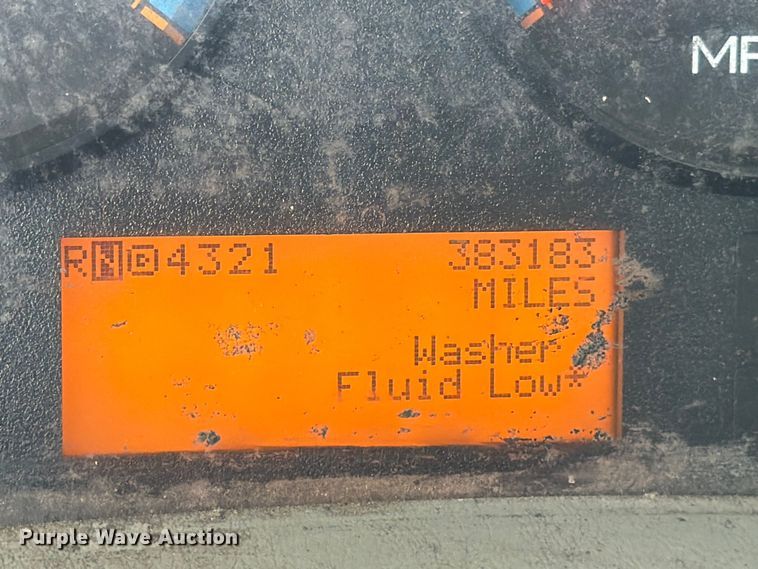 image for item ED5195 2012 International 8600 semi truck