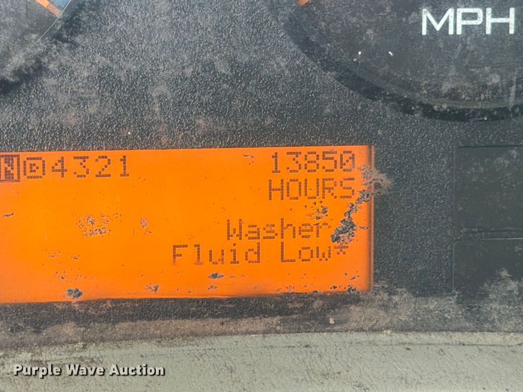 image for item ED5195 2012 International 8600 semi truck