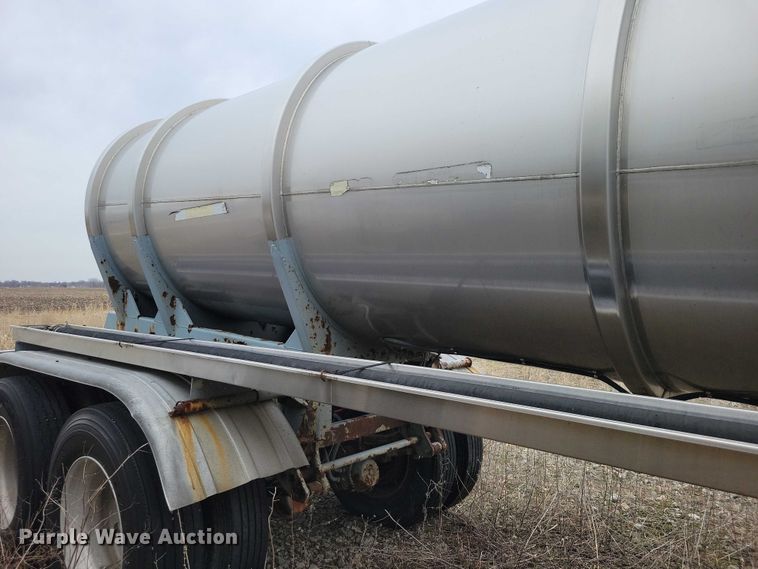 image for item EE0903 1995 Polar tank trailer