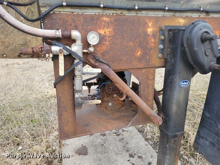 image for item EE0904 1991 Polar tank trailer