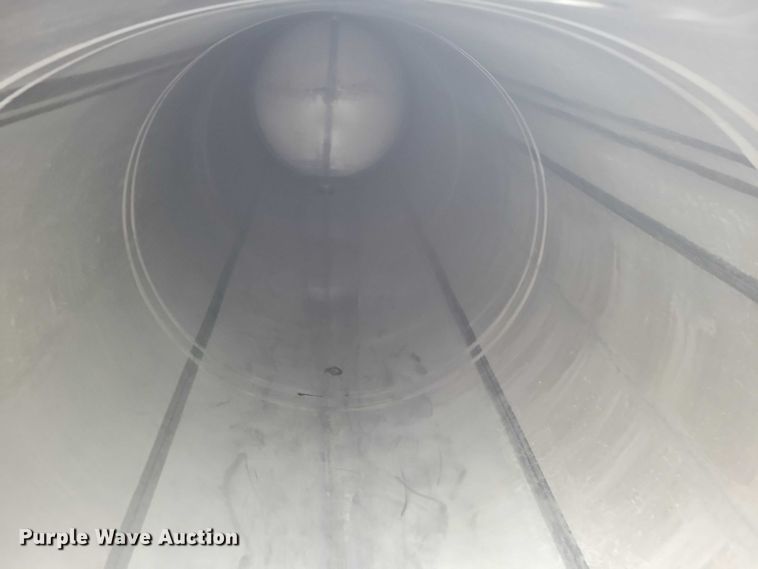 image for item EE0904 1991 Polar tank trailer