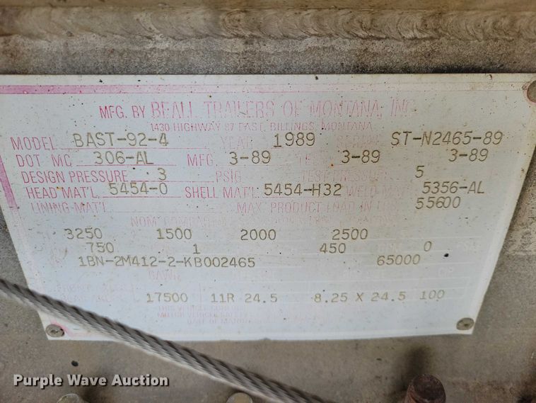 image for item EE0906 1989 Beall BAST-92-4 tank trailer