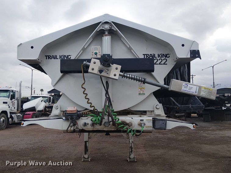 image for item EE5218 2022 Trail King Industries TK60SSD-402 side dump trailer