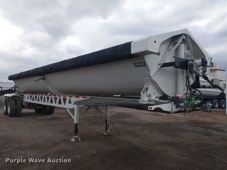 image for item EE5218 2022 Trail King Industries TK60SSD-402 side dump trailer