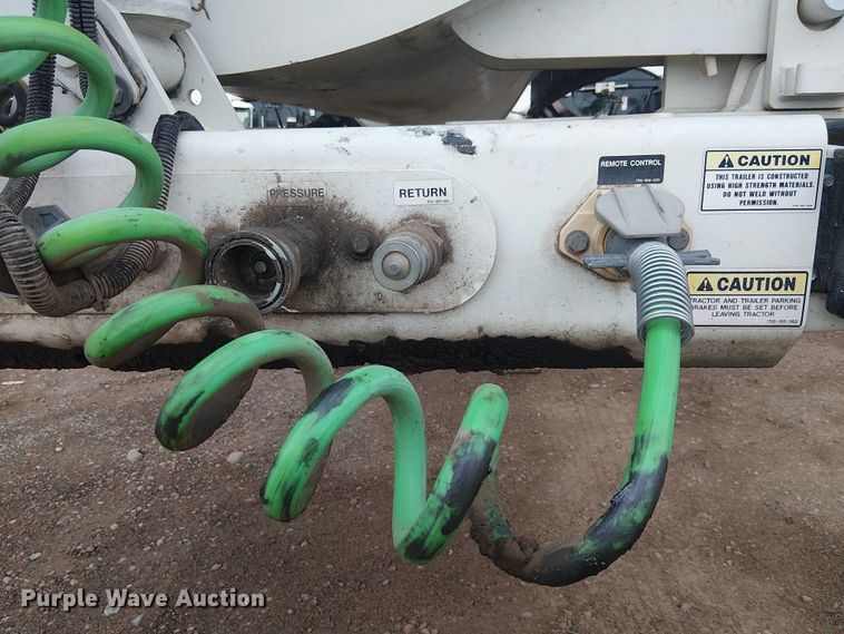 image for item EE5218 2022 Trail King Industries TK60SSD-402 side dump trailer