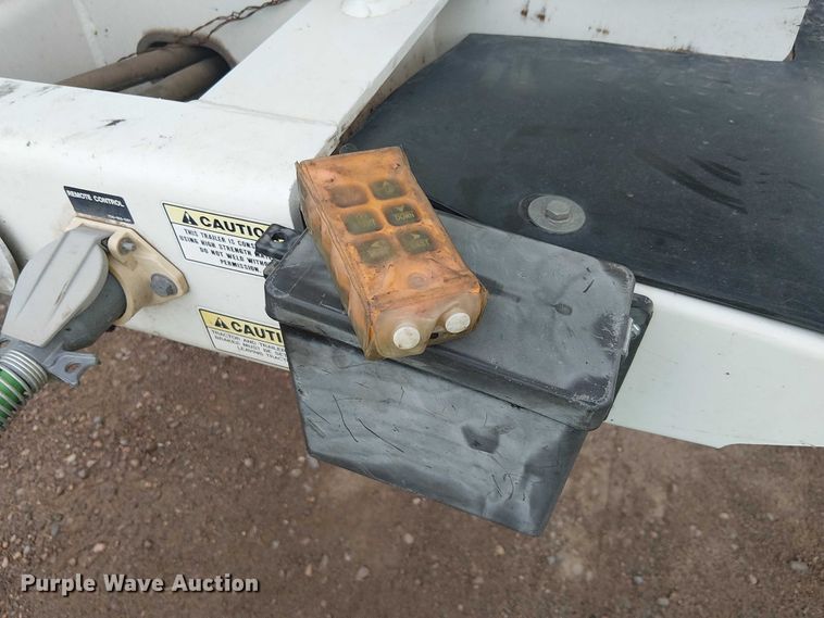 image for item EE5218 2022 Trail King Industries TK60SSD-402 side dump trailer