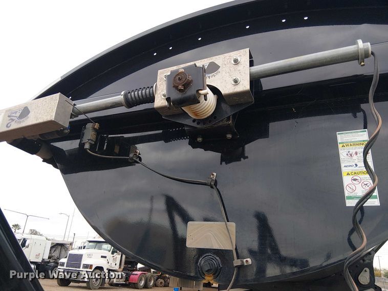 image for item EE5219 2023 SIDUMP'R  SDR 240-72 side dump trailer