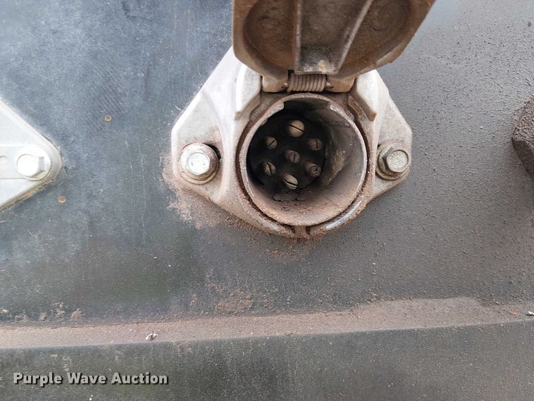 image for item EE5221 2016 Side Dump Ind. DS39BAH1R2R11 side dump trailer